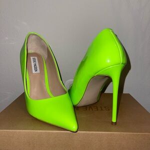 Steve Madden Bright Lime Green Heels